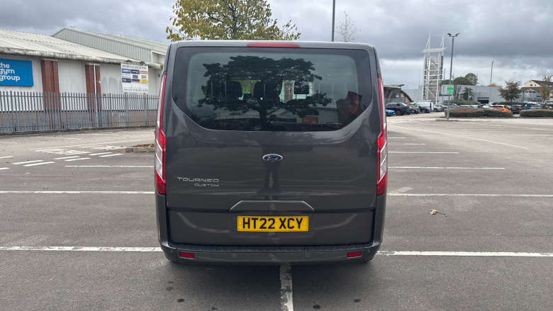 Ford Tourneo Custom Transit Custom Tourneo L2 Diesel Fwd 2.0 EcoBlue 150ps Low Roof 8 Seater Titanium